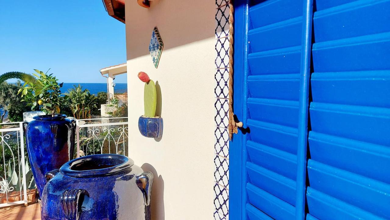 Vfh Villa Flavia Eco B&B - 50 Metri Dal Mare Santa Flavia Bagian luar foto