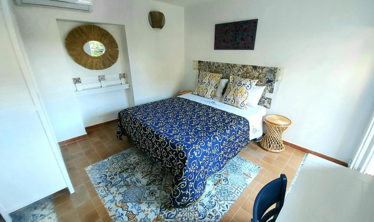 Vfh Villa Flavia Eco B&B - 50 Metri Dal Mare Santa Flavia Bagian luar foto