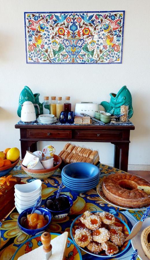 Vfh Villa Flavia Eco B&B - 50 Metri Dal Mare Santa Flavia Bagian luar foto