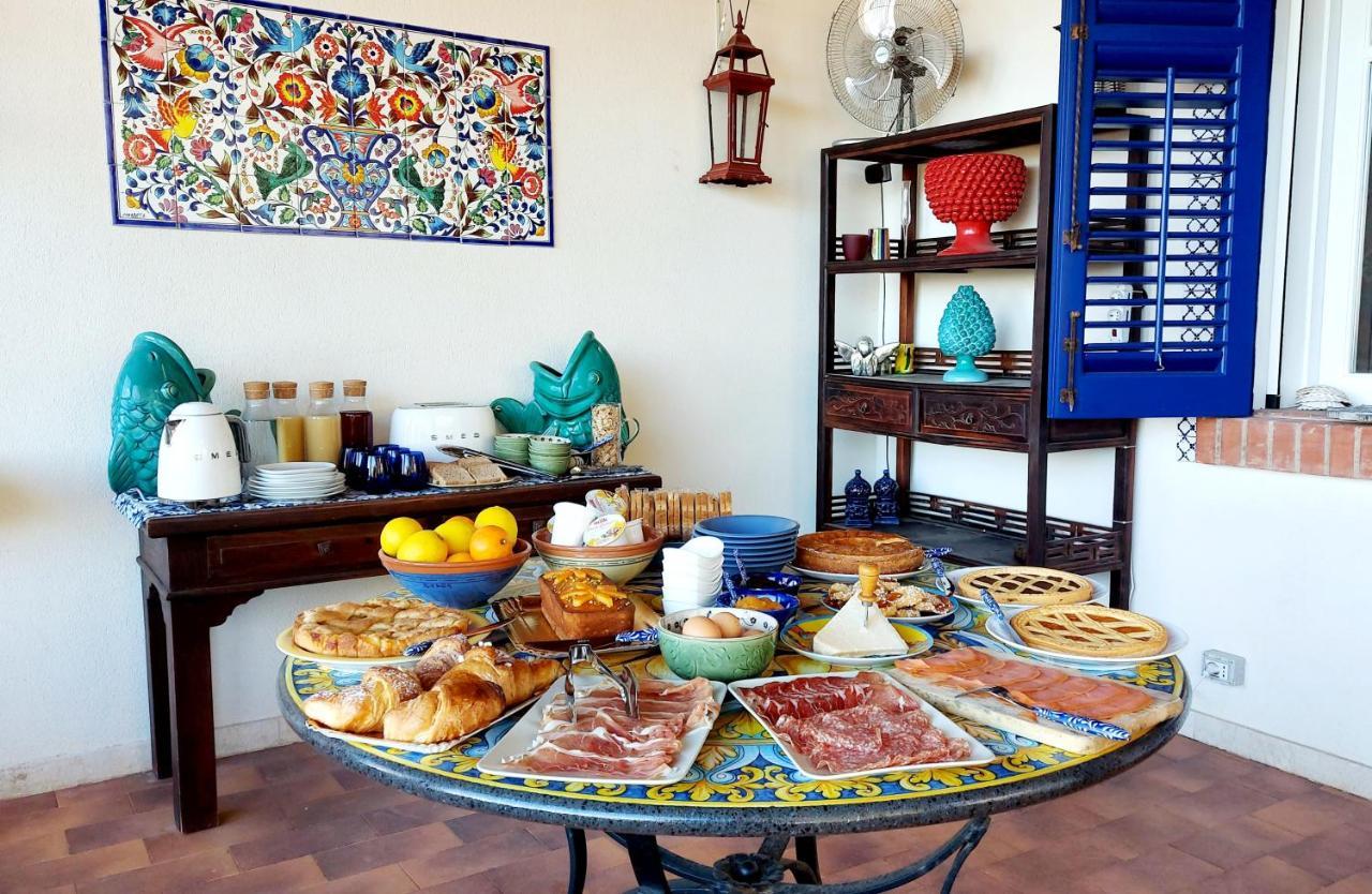 Vfh Villa Flavia Eco B&B - 50 Metri Dal Mare Santa Flavia Bagian luar foto