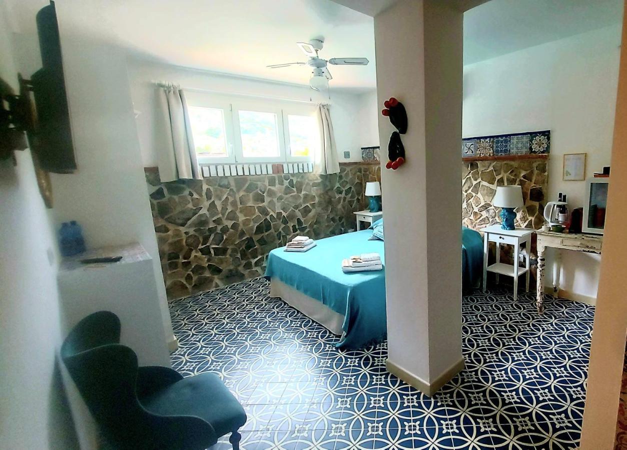 Vfh Villa Flavia Eco B&B - 50 Metri Dal Mare Santa Flavia Bagian luar foto