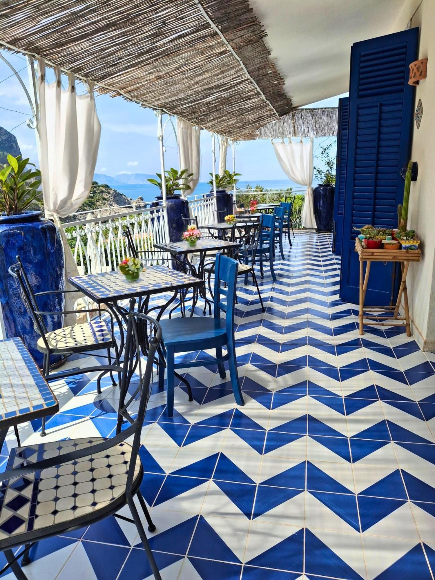 Vfh Villa Flavia Eco B&B - 50 Metri Dal Mare Santa Flavia Bagian luar foto