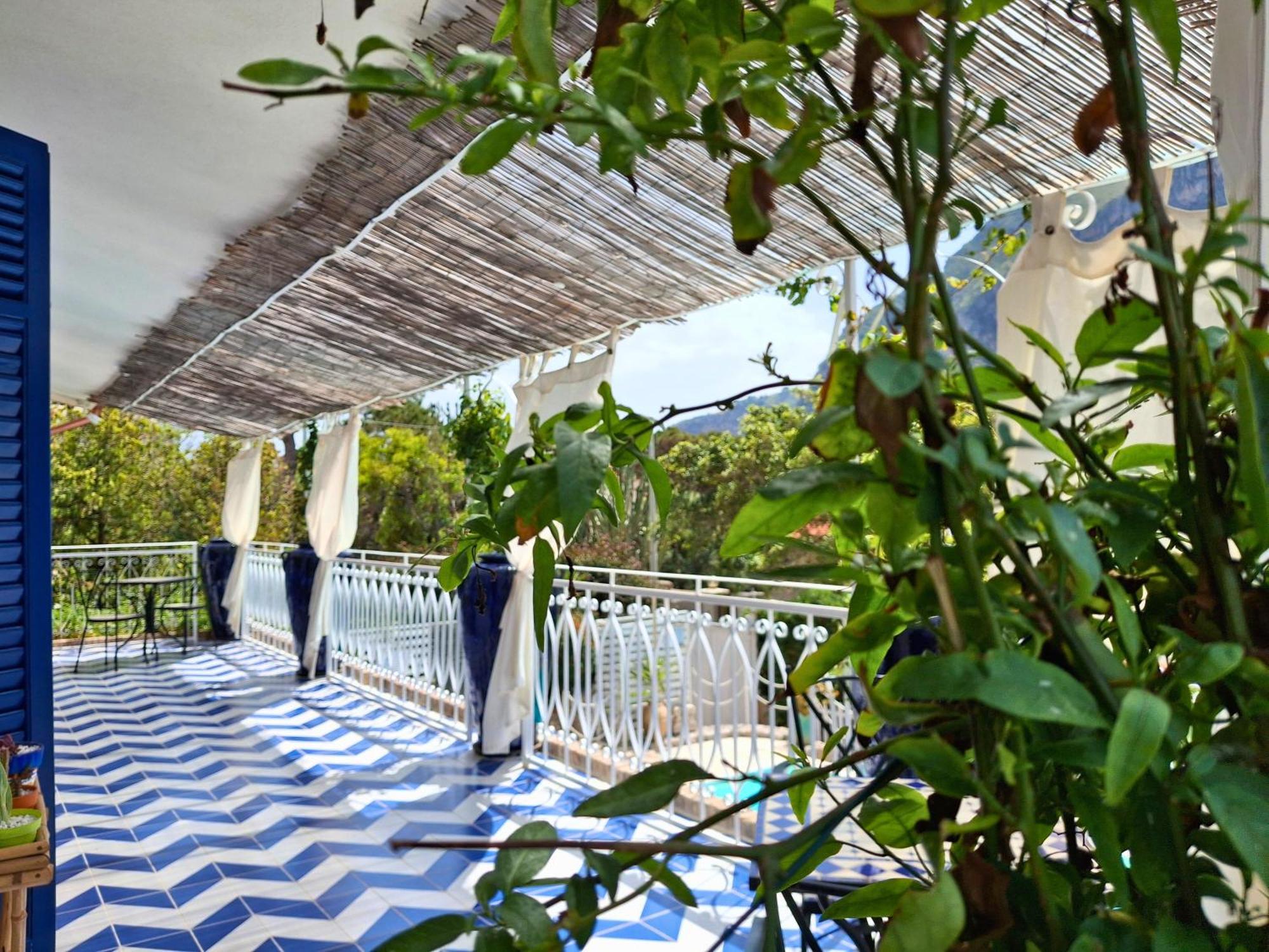 Vfh Villa Flavia Eco B&B - 50 Metri Dal Mare Santa Flavia Bagian luar foto